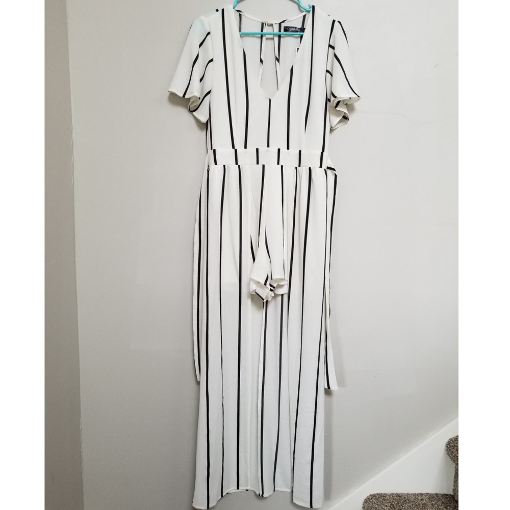 gorgeous romper - Picture 2 of 9